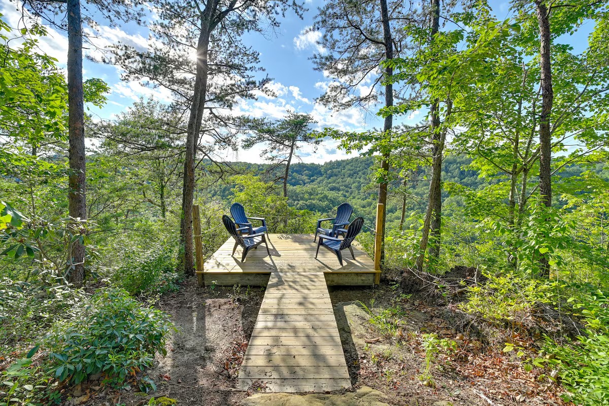 Overlook deck seating